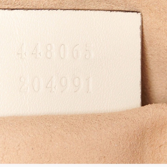 Gucci Beige Chevron Crossbody Bag - Picture 6 of 8